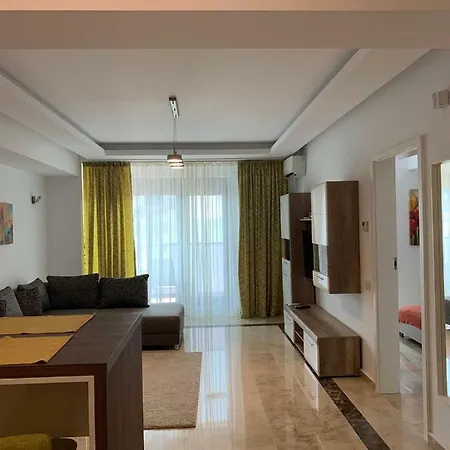 Sea Side 3 Apartment
