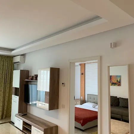 Sea Side 3 Apartment *